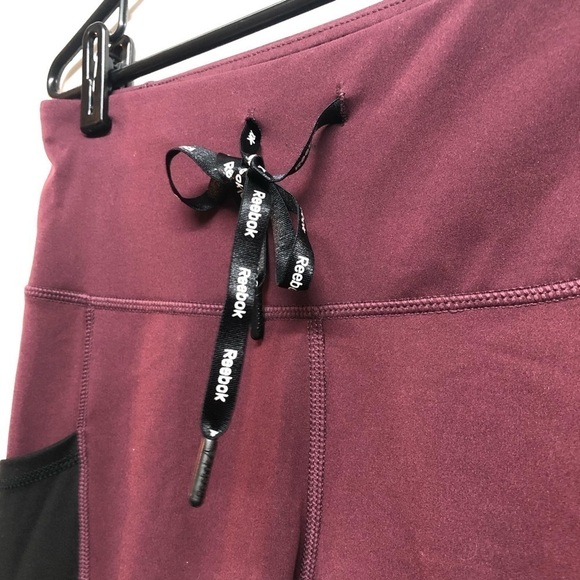 Reebok Women’s Legging Colorblock Burgundy Black White Drawstring Size M - Picture 3 of 6